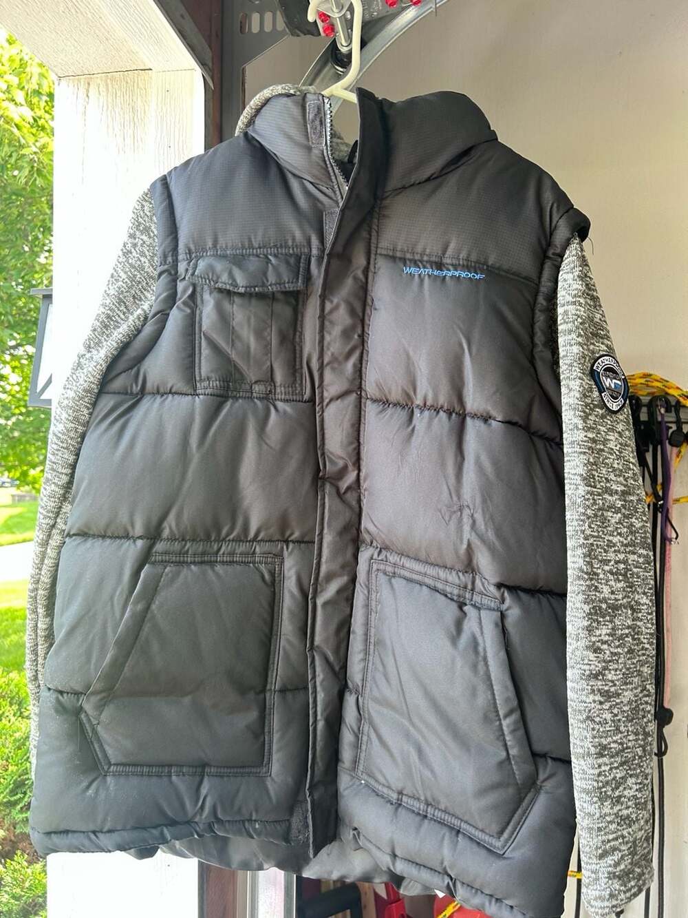 Weatherproof Boys Hooded Puffer Jacket with Knit Sleeves Size XL (18/20)